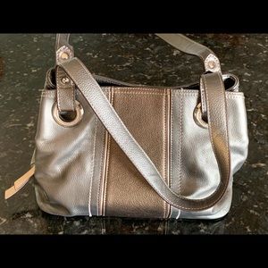 Stunning Tignanello pewter and bronze pebbled genuine leather shoulder bag!